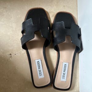 Steve Madden Black Slide Sandals